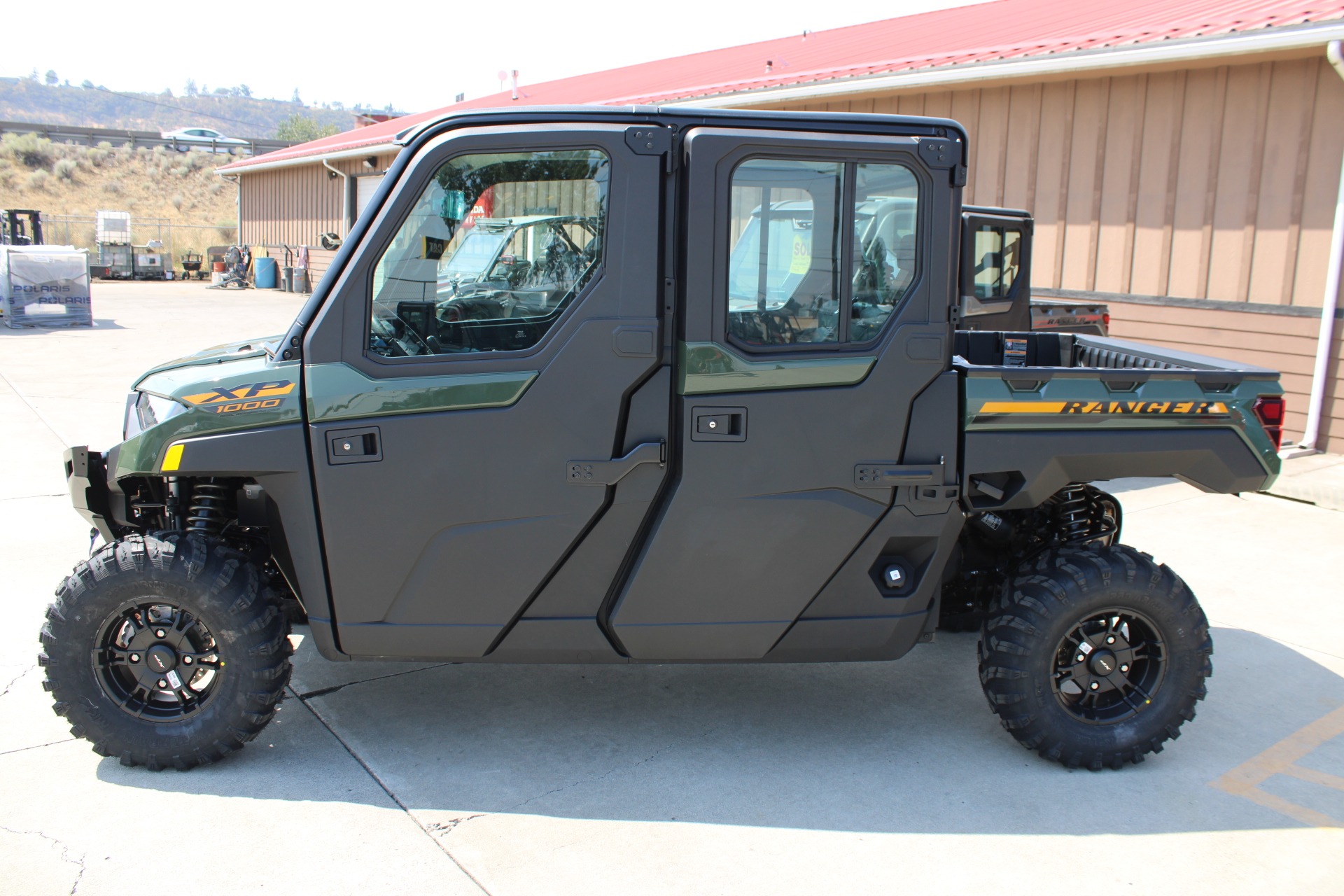 2027 Polaris Ranger Crew XP 1000 NorthStar Premium 8