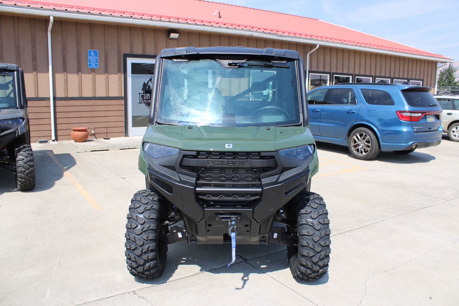 2027 Polaris Ranger Crew XP 1000 NorthStar Premium 2