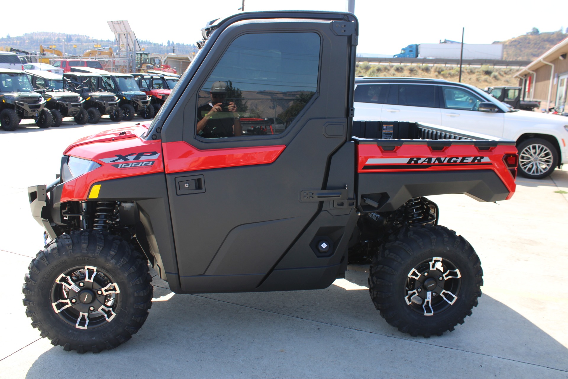 2027 Polaris Ranger XP 1000 NorthStar Ultimate 8