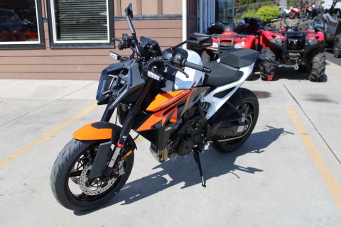 2026 KTM 990 Duke in The Dalles, Oregon - Photo 3