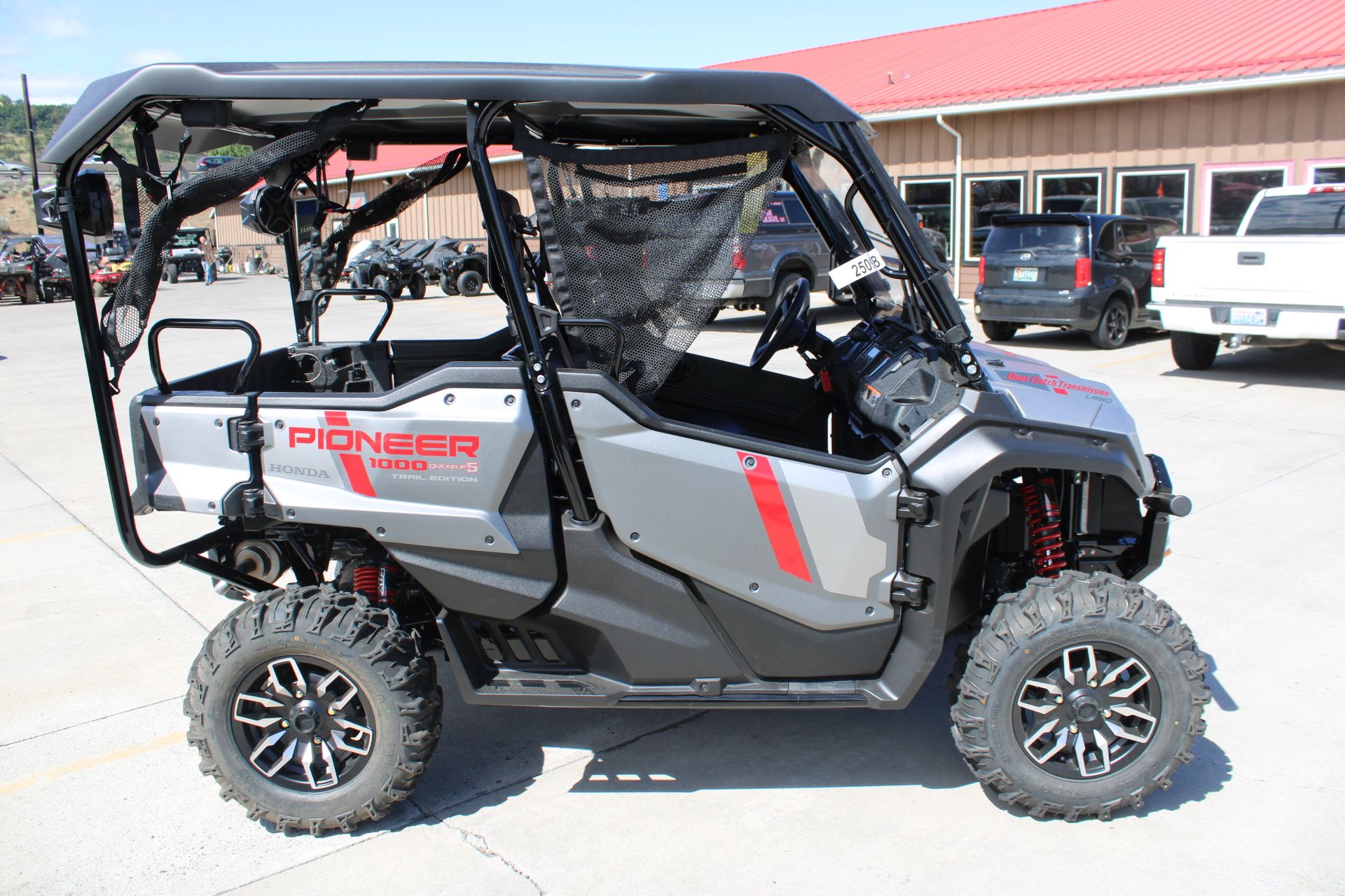 2025 Honda Pioneer 1000-5 Trail Special Edition in The Dalles, Oregon - Photo 5