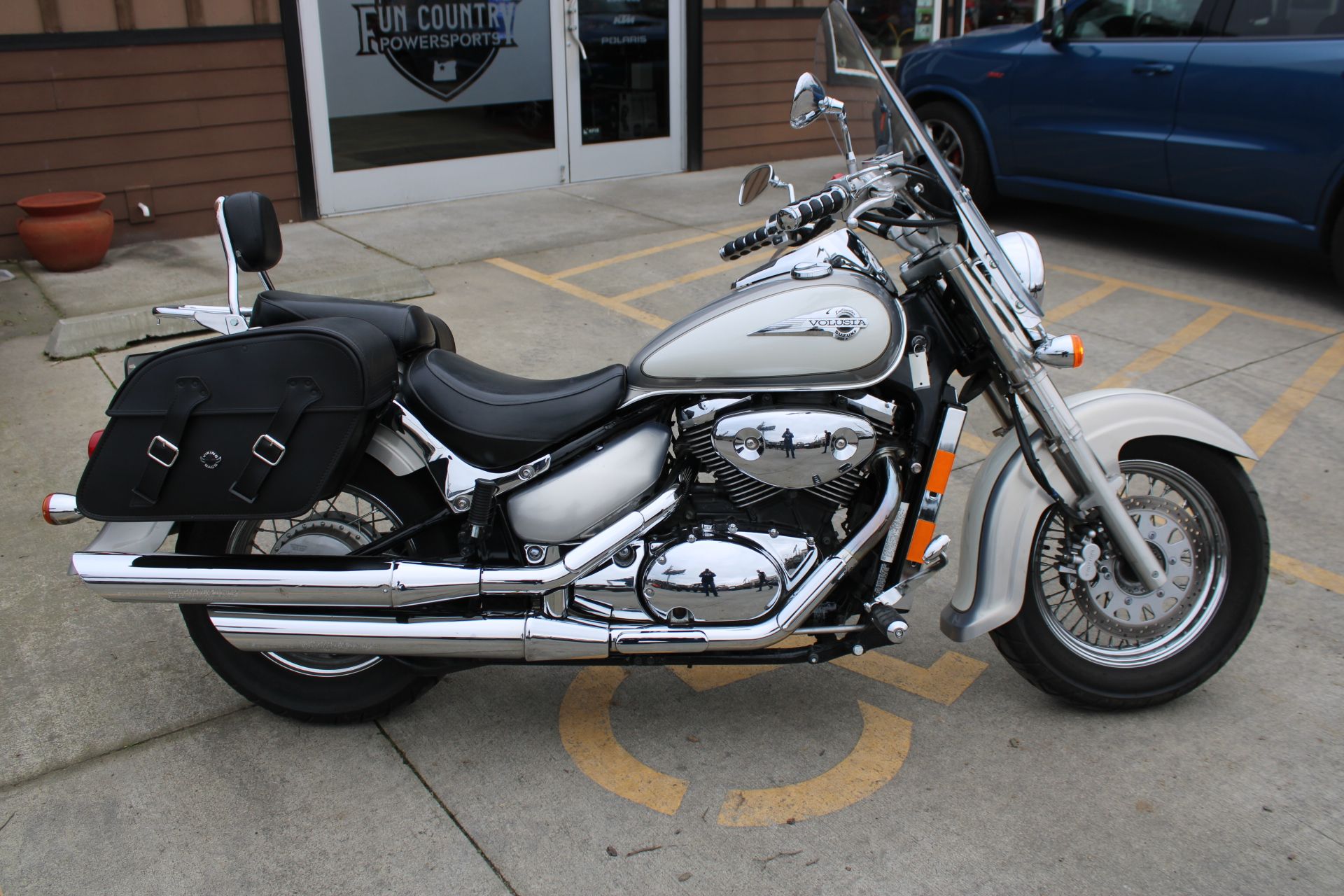 2004 Suzuki Intruder Volusia 800 in The Dalles, Oregon - Photo 4