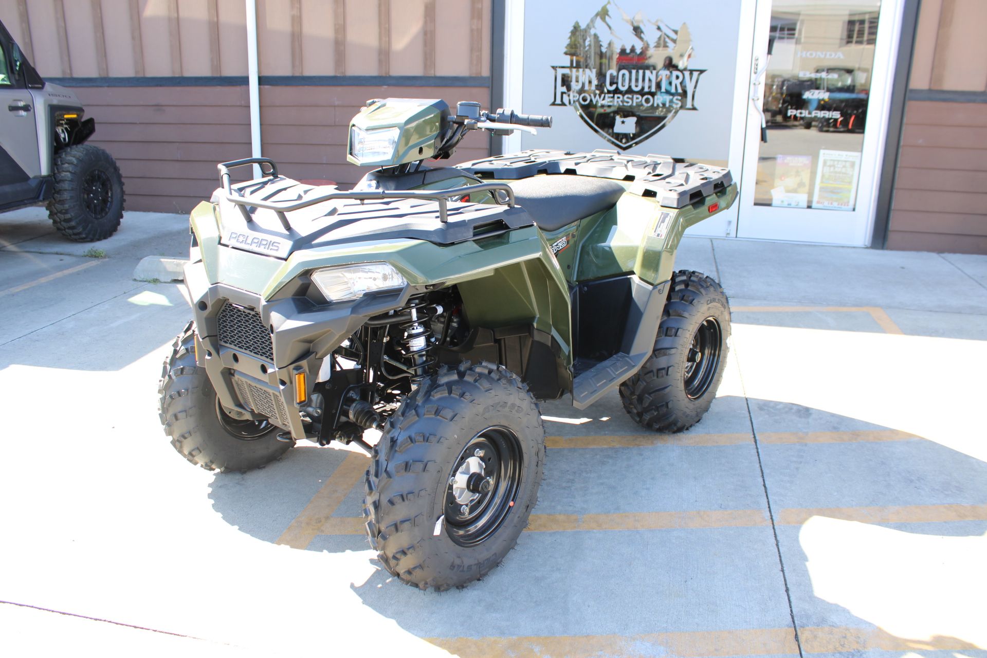 2025 Polaris Sportsman 570 in The Dalles, Oregon - Photo 3
