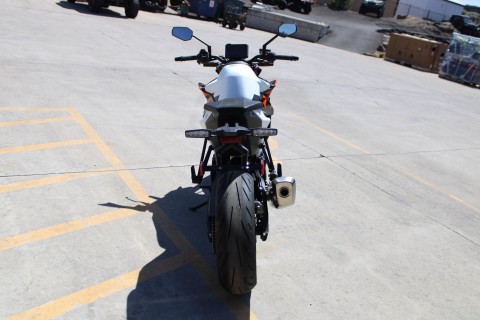 2027 KTM 990 Duke in The Dalles, Oregon - Photo 6