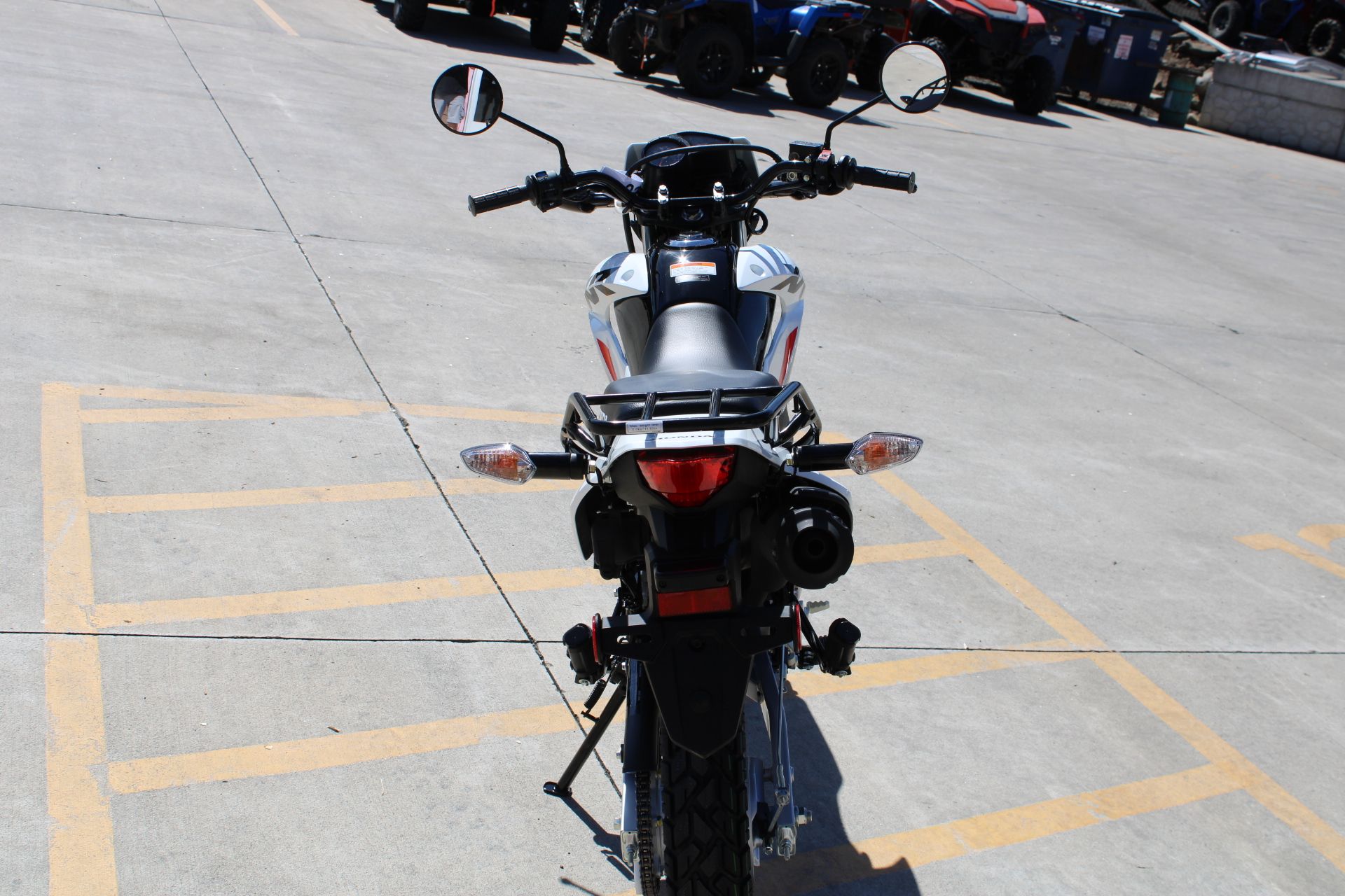 2024 Honda XR150L in The Dalles, Oregon - Photo 4