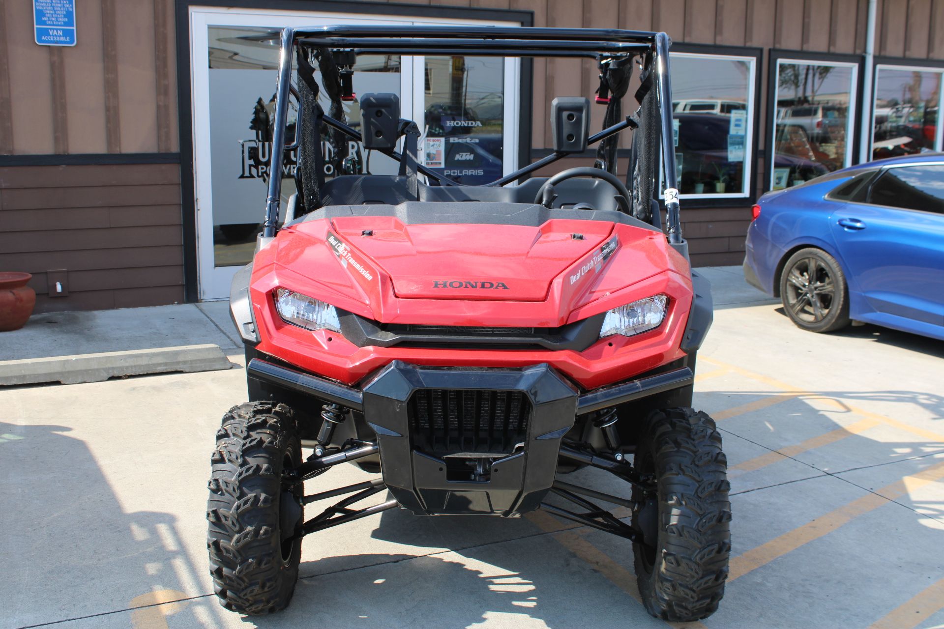 2025 Honda Pioneer 1000-5 Deluxe in The Dalles, Oregon - Photo 2