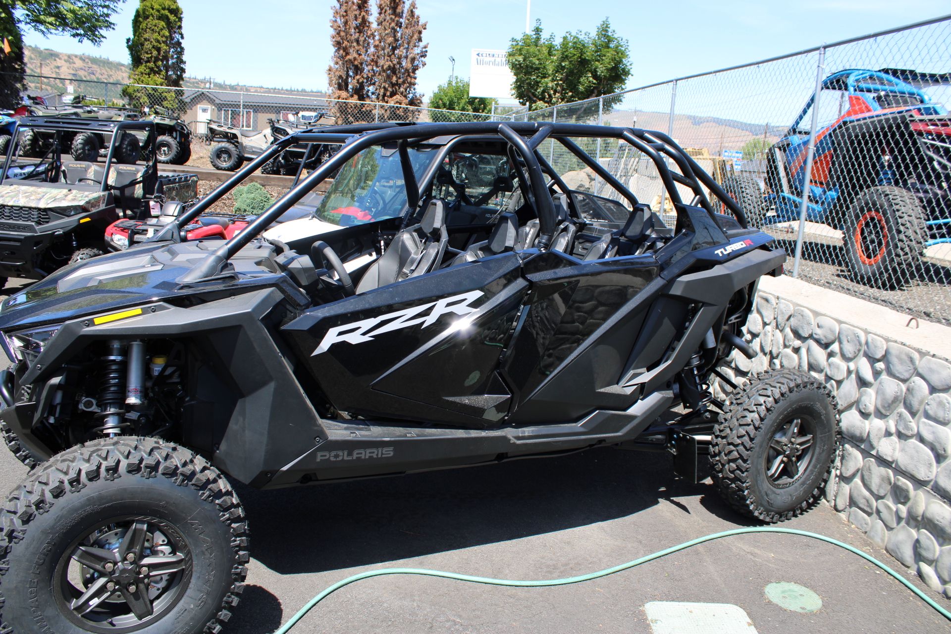 2024 Polaris RZR Turbo R 4 Sport in The Dalles, Oregon - Photo 4