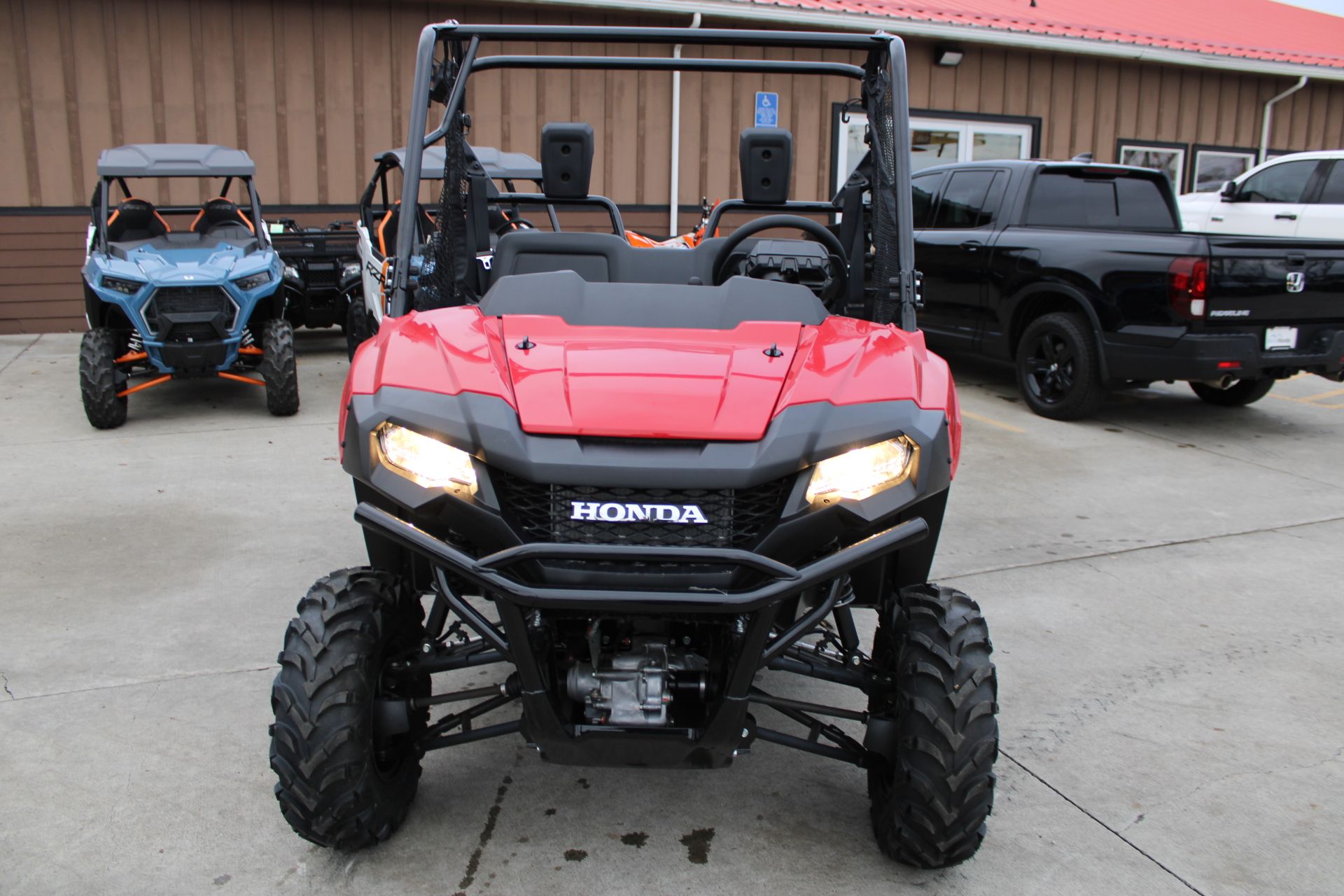 2026 Honda Pioneer 700 Deluxe in The Dalles, Oregon - Photo 2