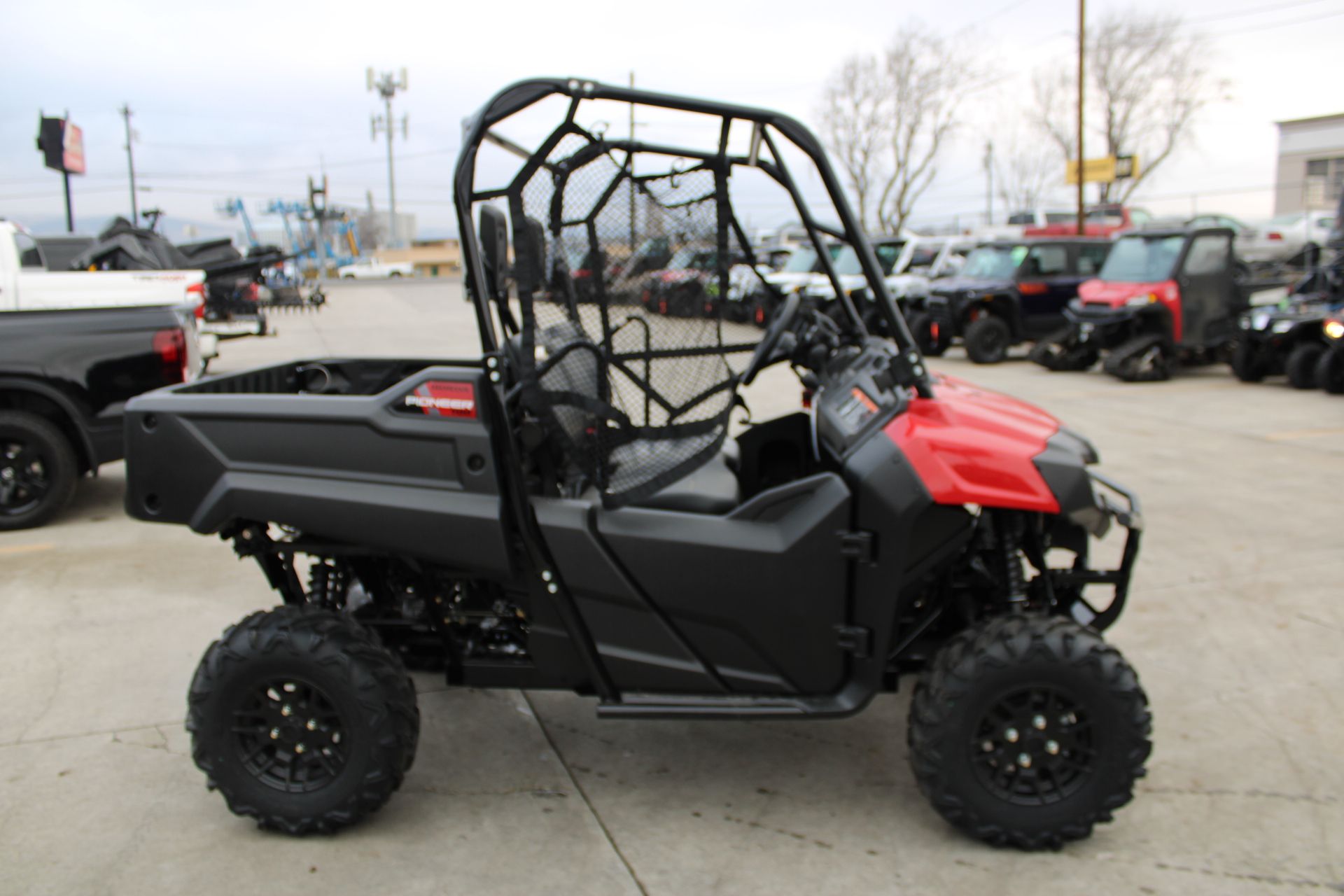 2026 Honda Pioneer 700 Deluxe in The Dalles, Oregon - Photo 4