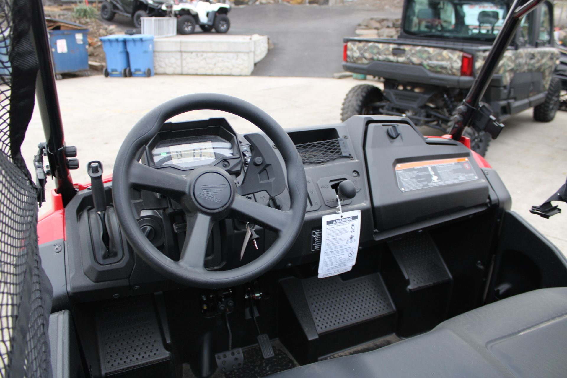 2026 Honda Pioneer 700 Deluxe in The Dalles, Oregon - Photo 8