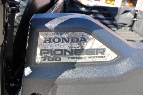 2025 Honda Pioneer 700 Forest in The Dalles, Oregon - Photo 8