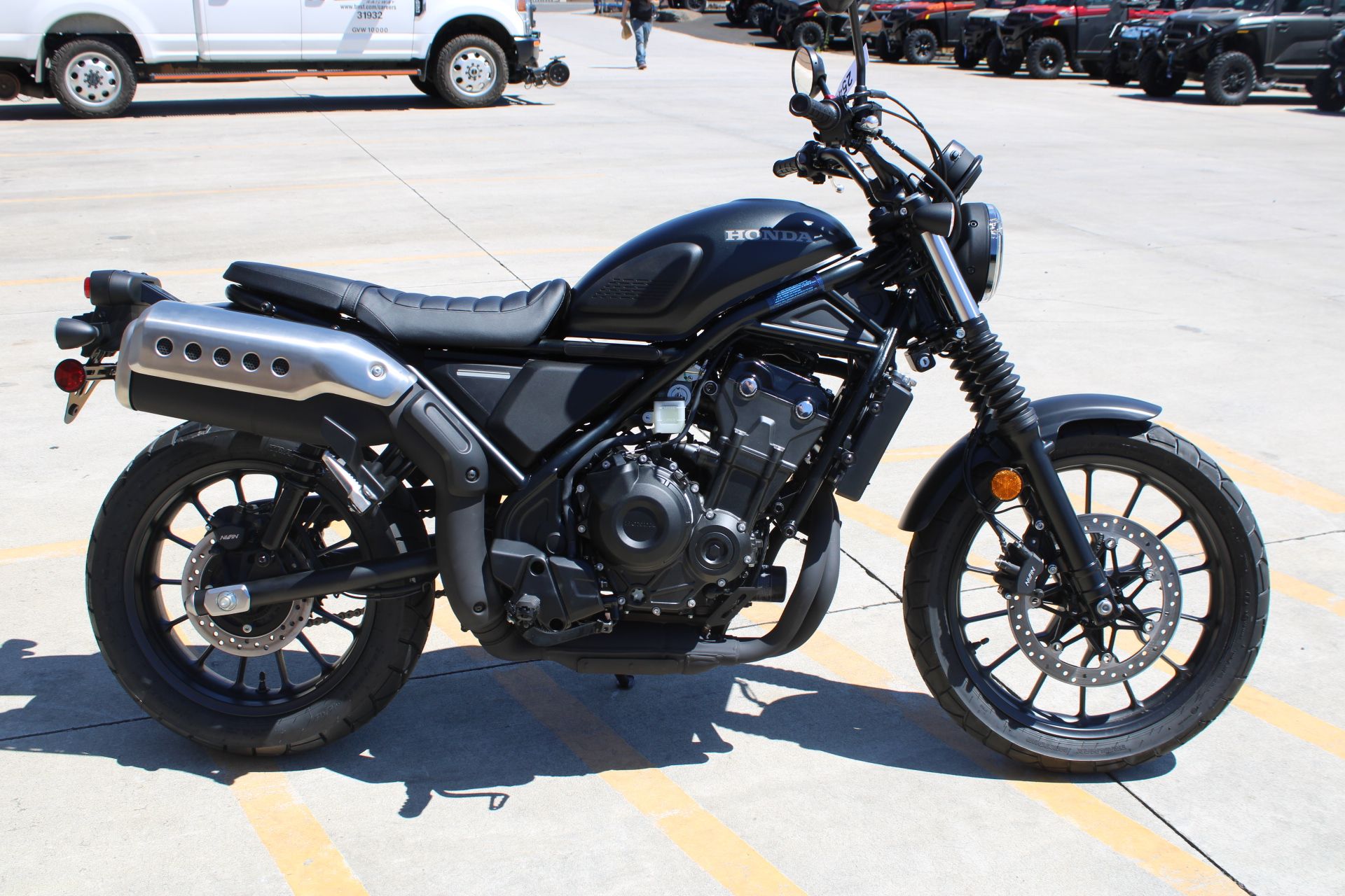 2025 Honda SCL500 in The Dalles, Oregon - Photo 6
