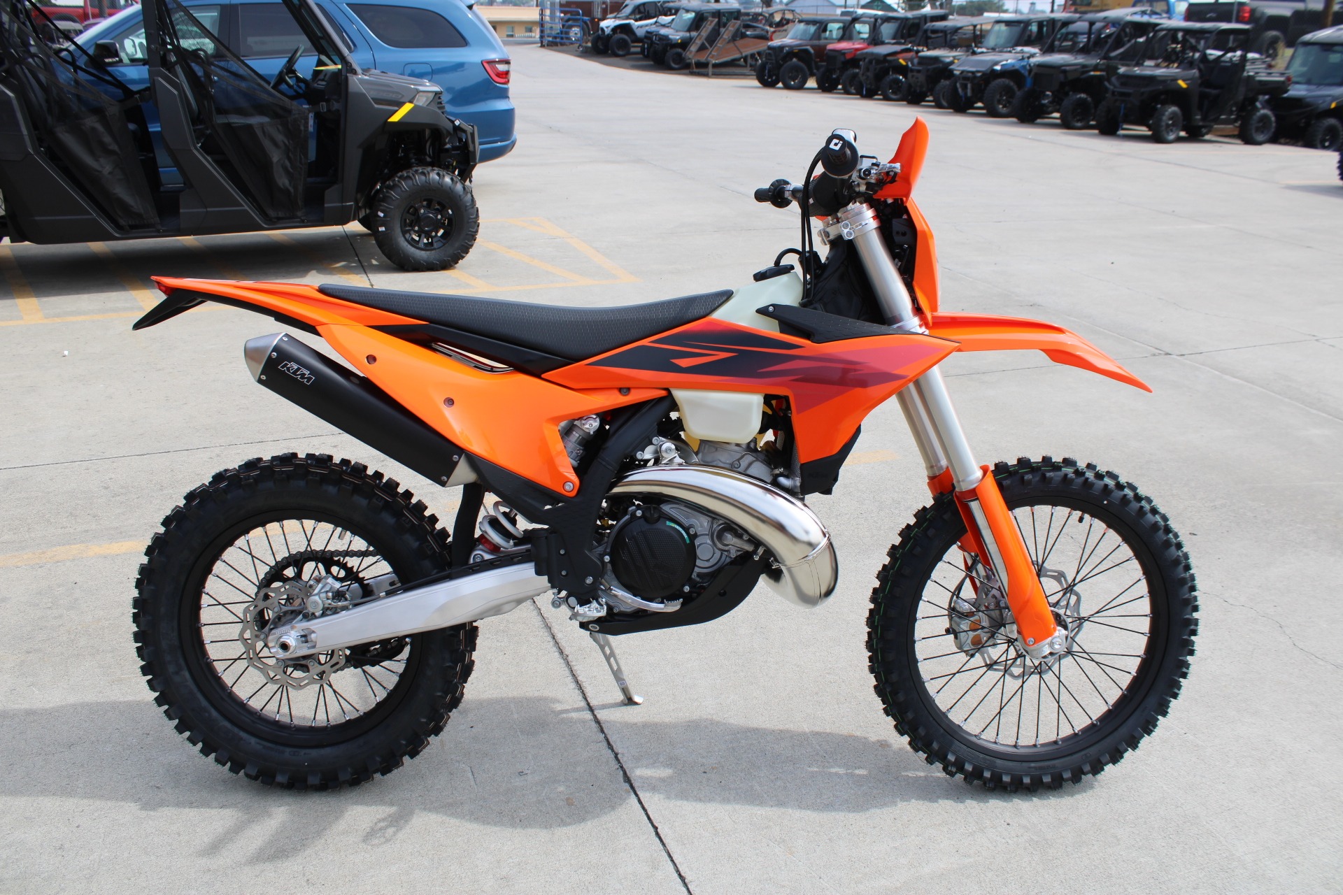 2027 KTM 300 XC-W 4
