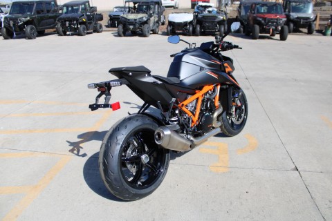 2026 KTM 1390 Super Duke R EVO in The Dalles, Oregon - Photo 5
