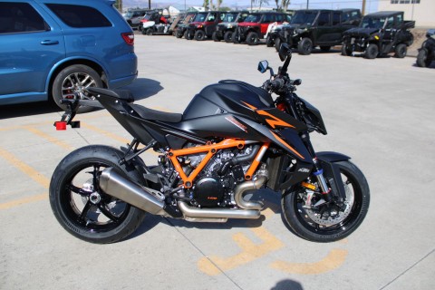 2026 KTM 1390 Super Duke R EVO in The Dalles, Oregon - Photo 4
