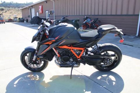 2026 KTM 1390 Super Duke R EVO in The Dalles, Oregon - Photo 7