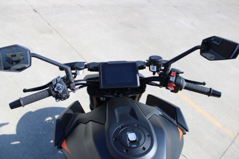 2026 KTM 1390 Super Duke R EVO in The Dalles, Oregon - Photo 10