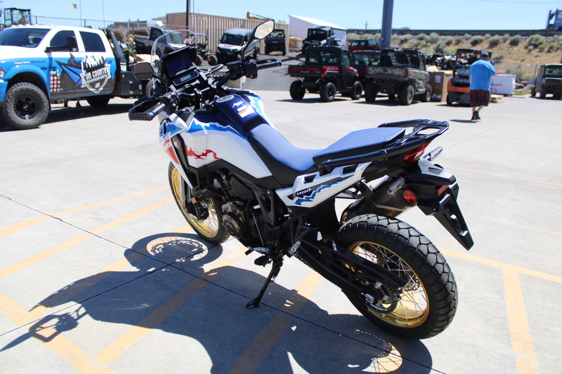 2026 Honda Africa Twin in The Dalles, Oregon - Photo 7