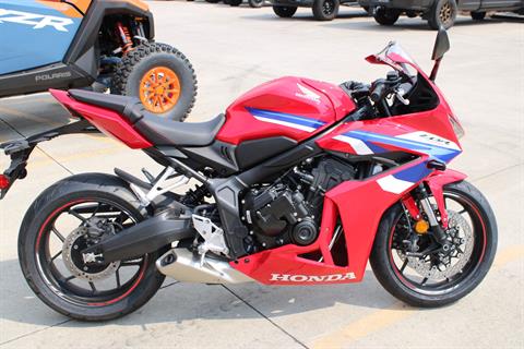 2025 Honda CBR650R E-Clutch in The Dalles, Oregon - Photo 5