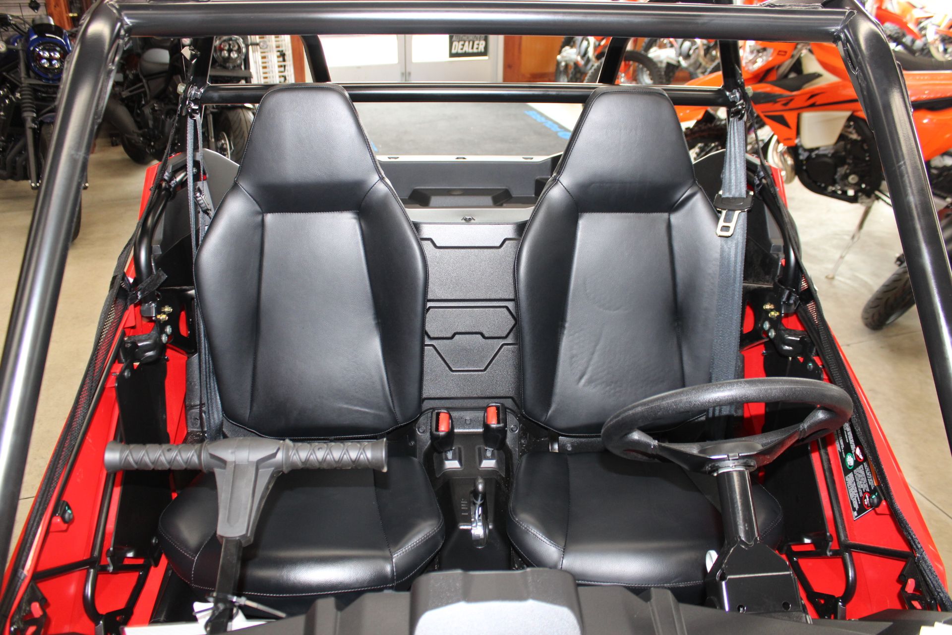 2025 Polaris RZR 200 EFI in The Dalles, Oregon - Photo 10