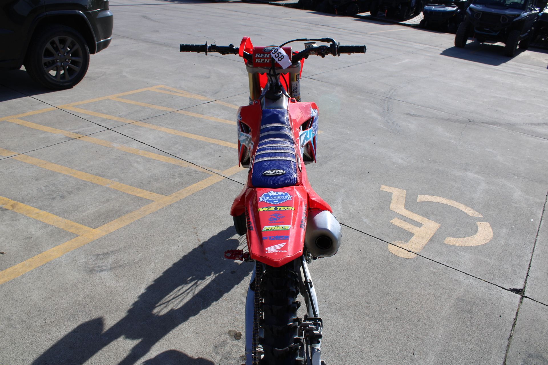 2023 Honda CRF250R in The Dalles, Oregon - Photo 8