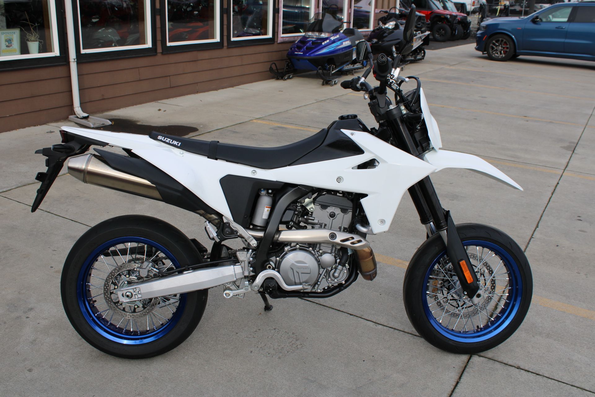 2025 Suzuki DR-Z4SM in The Dalles, Oregon - Photo 8