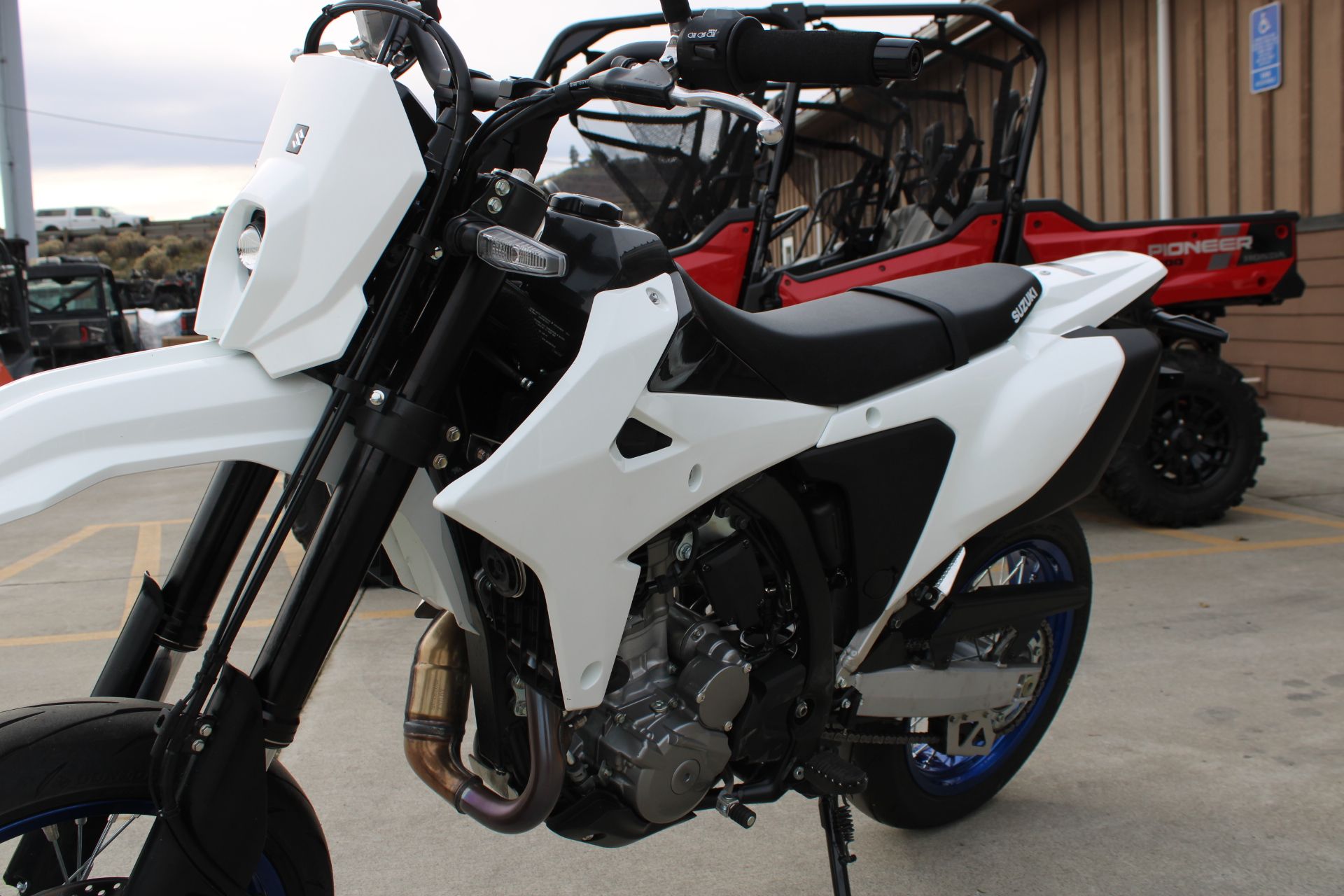 2025 Suzuki DR-Z4SM in The Dalles, Oregon - Photo 10