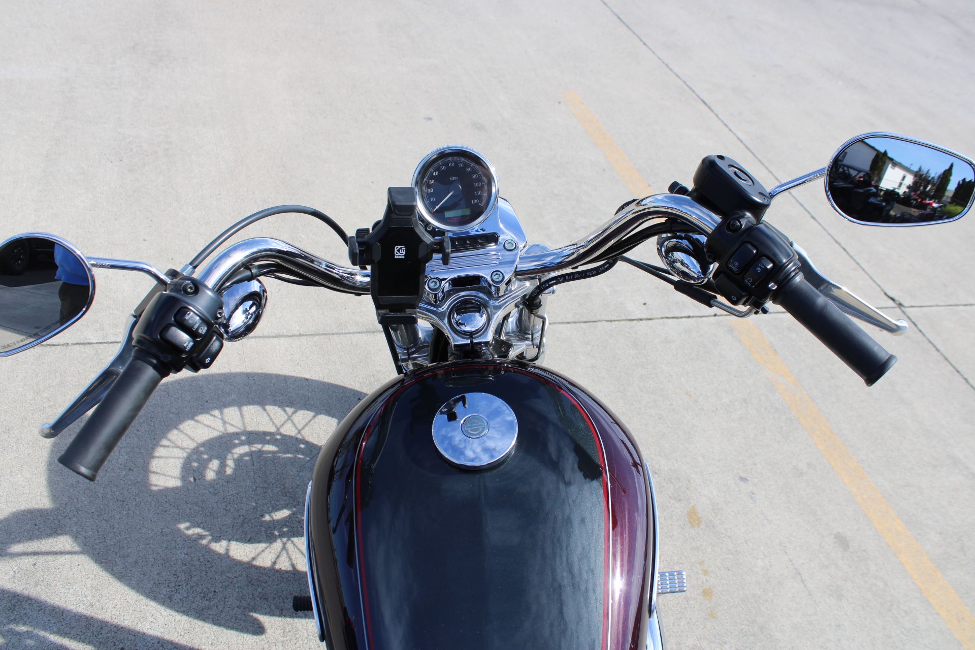 2006 Harley-Davidson Sportster® 1200 Low in The Dalles, Oregon - Photo 9