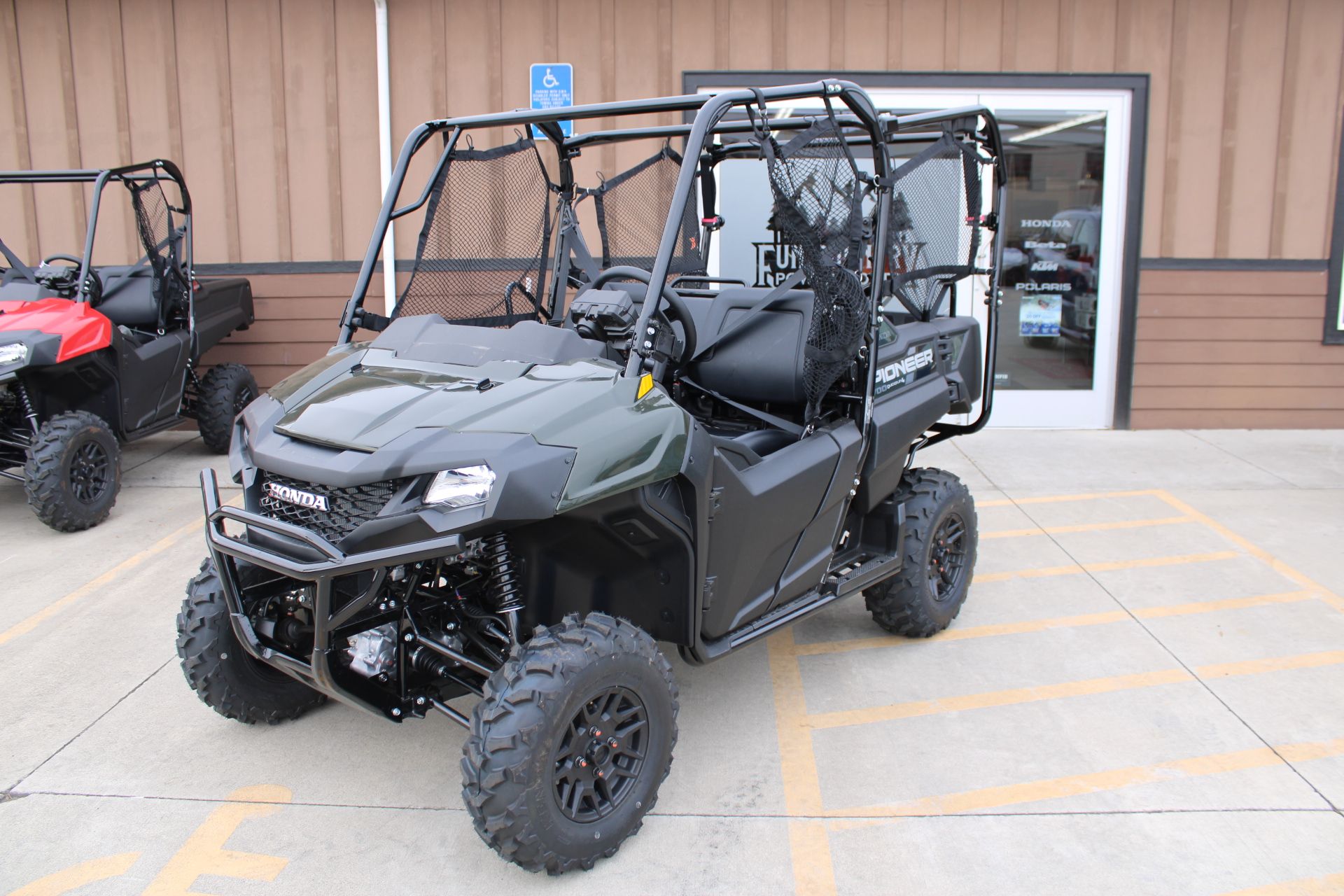 2026 Honda Pioneer 700-4 Deluxe in The Dalles, Oregon - Photo 3