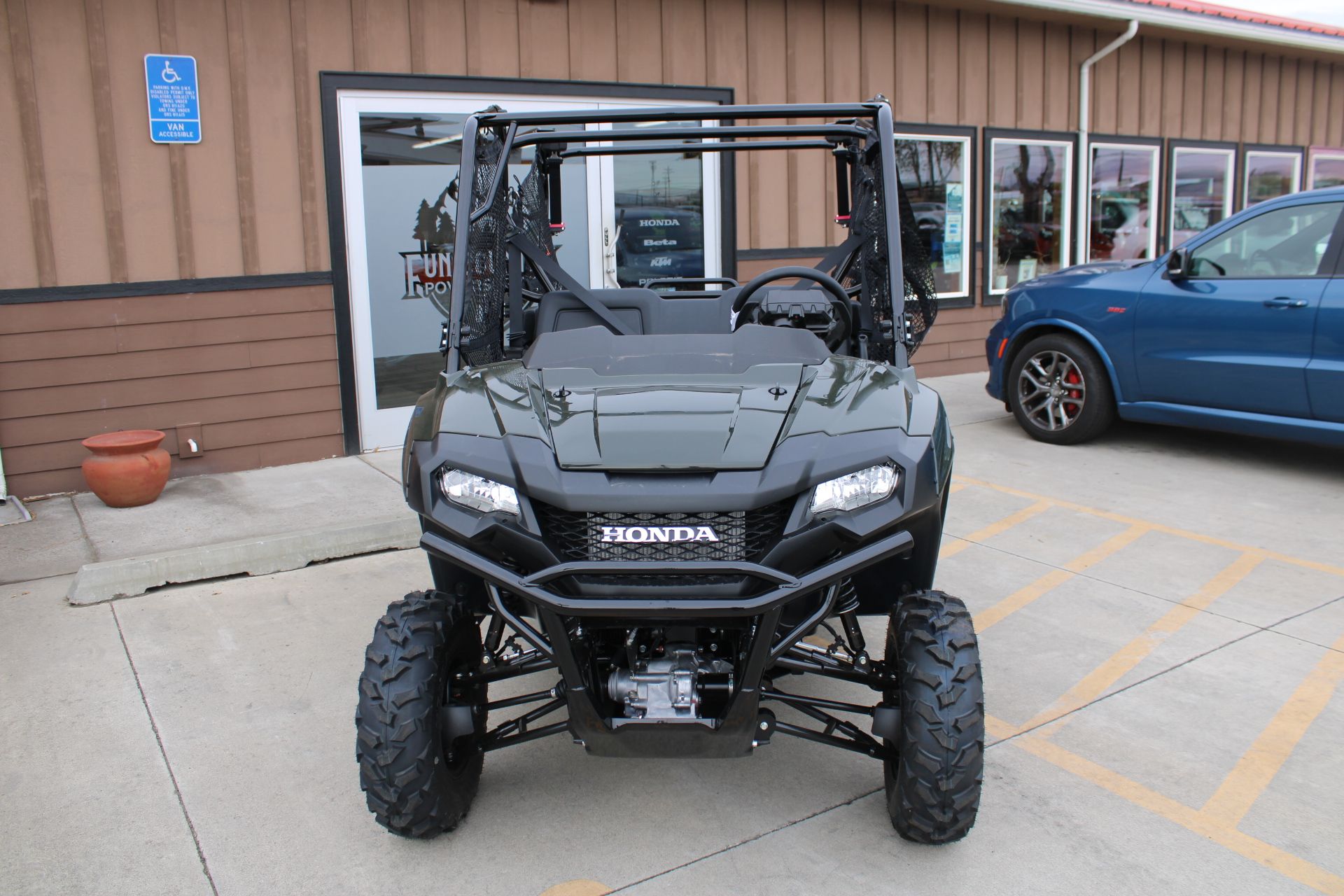 2026 Honda Pioneer 700-4 Deluxe in The Dalles, Oregon - Photo 2