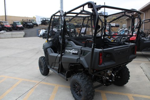 2026 Honda Pioneer 700-4 Deluxe in The Dalles, Oregon - Photo 7