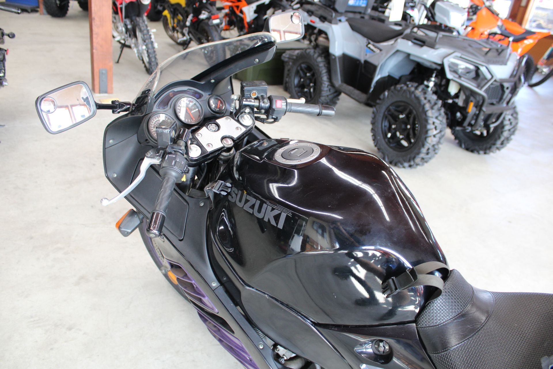 1994 Suzuki RF900R in The Dalles, Oregon - Photo 11
