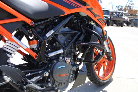 2020 KTM 200 Duke in The Dalles, Oregon - Photo 10