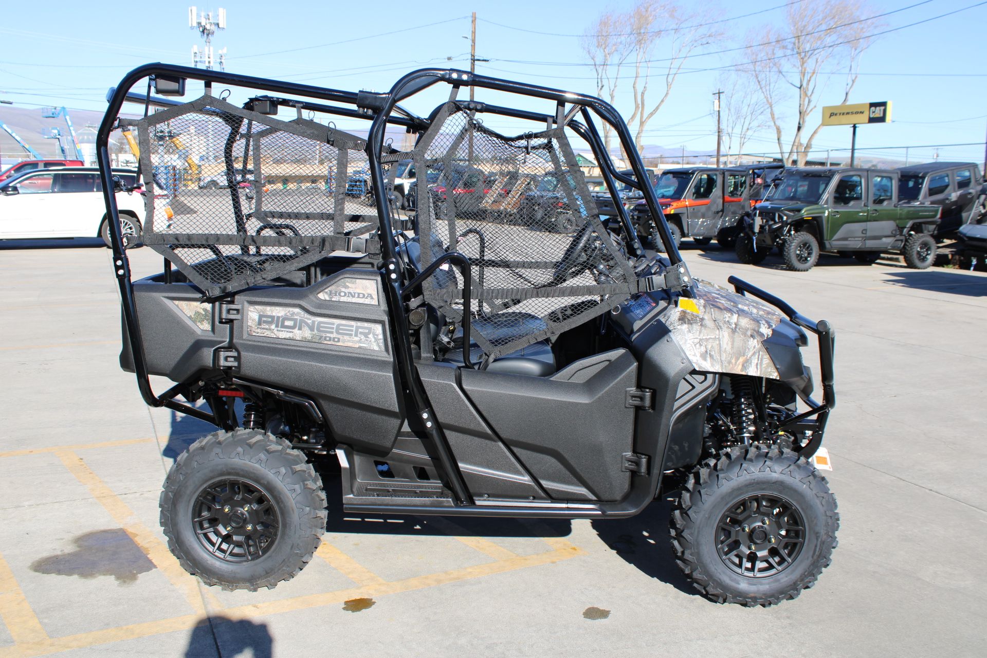 2026 Honda Pioneer 700-4 Forest in The Dalles, Oregon - Photo 4