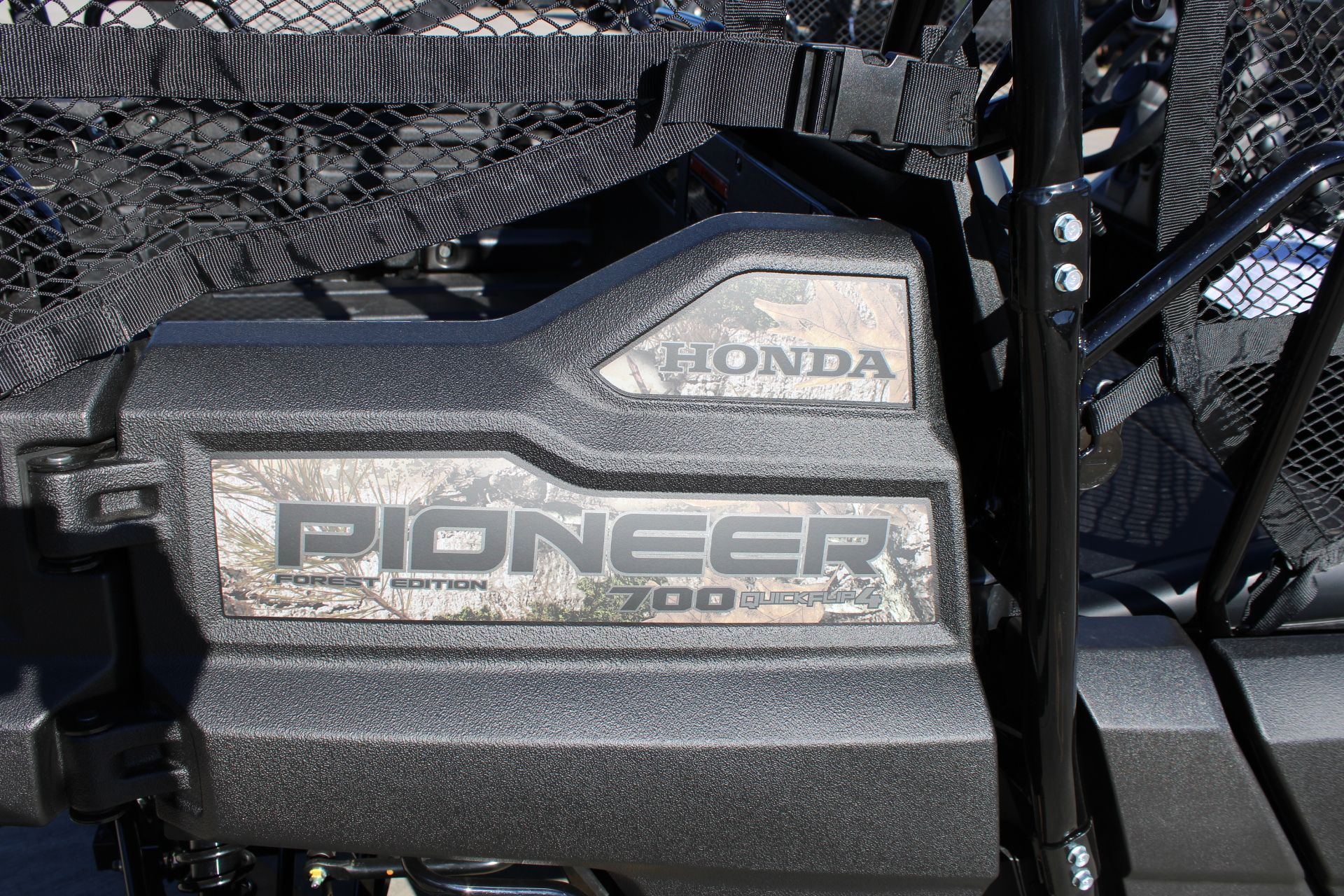 2026 Honda Pioneer 700-4 Forest in The Dalles, Oregon - Photo 9