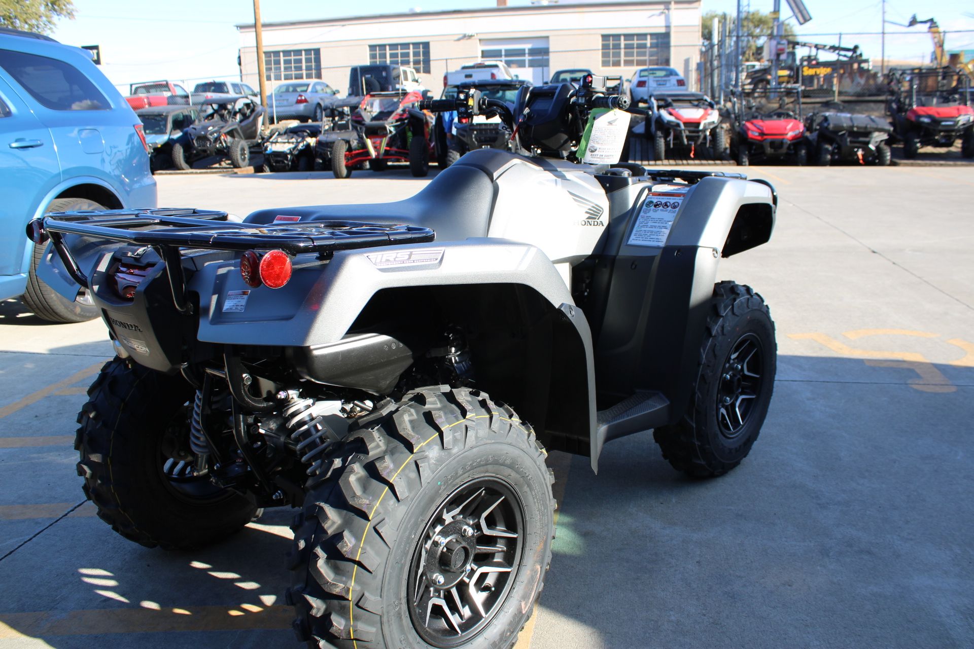 2025 Honda FourTrax Foreman Rubicon 4x4 Automatic DCT EPS Deluxe in The Dalles, Oregon - Photo 8