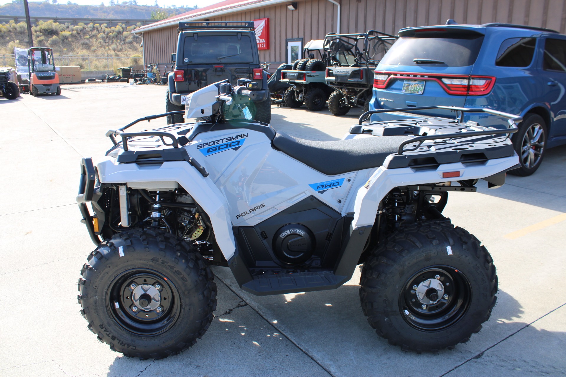2027 Polaris Sportsman 600 EPS 4