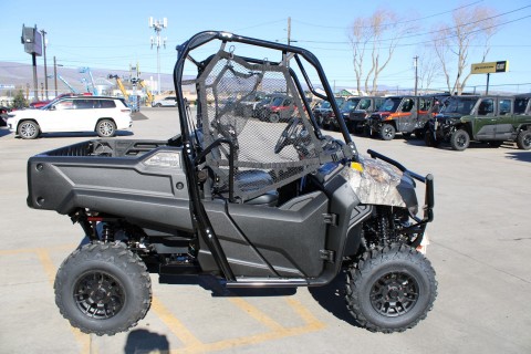 2026 Honda Pioneer 700 Forest in The Dalles, Oregon - Photo 4