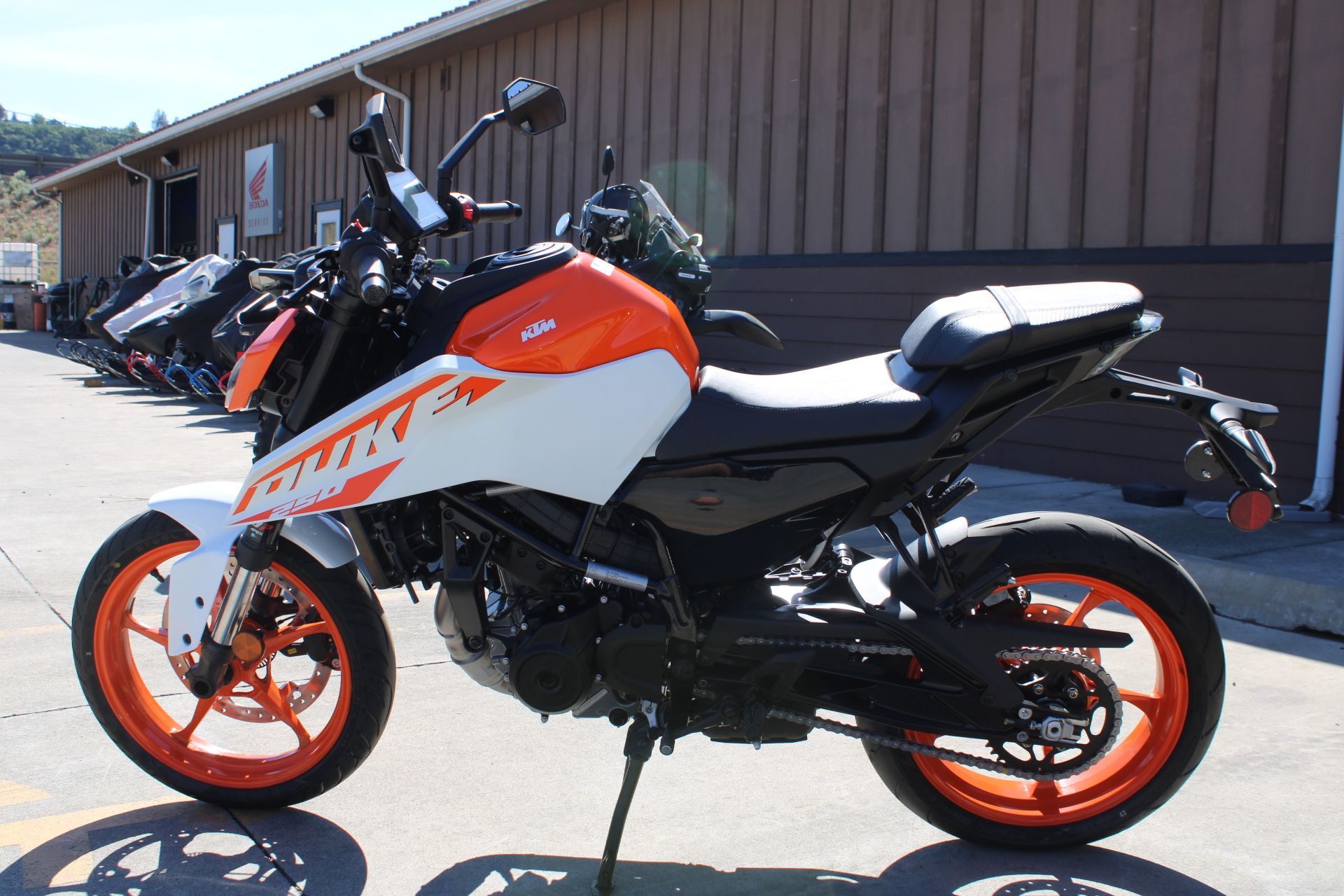 2024 KTM 250 Duke in The Dalles, Oregon - Photo 4