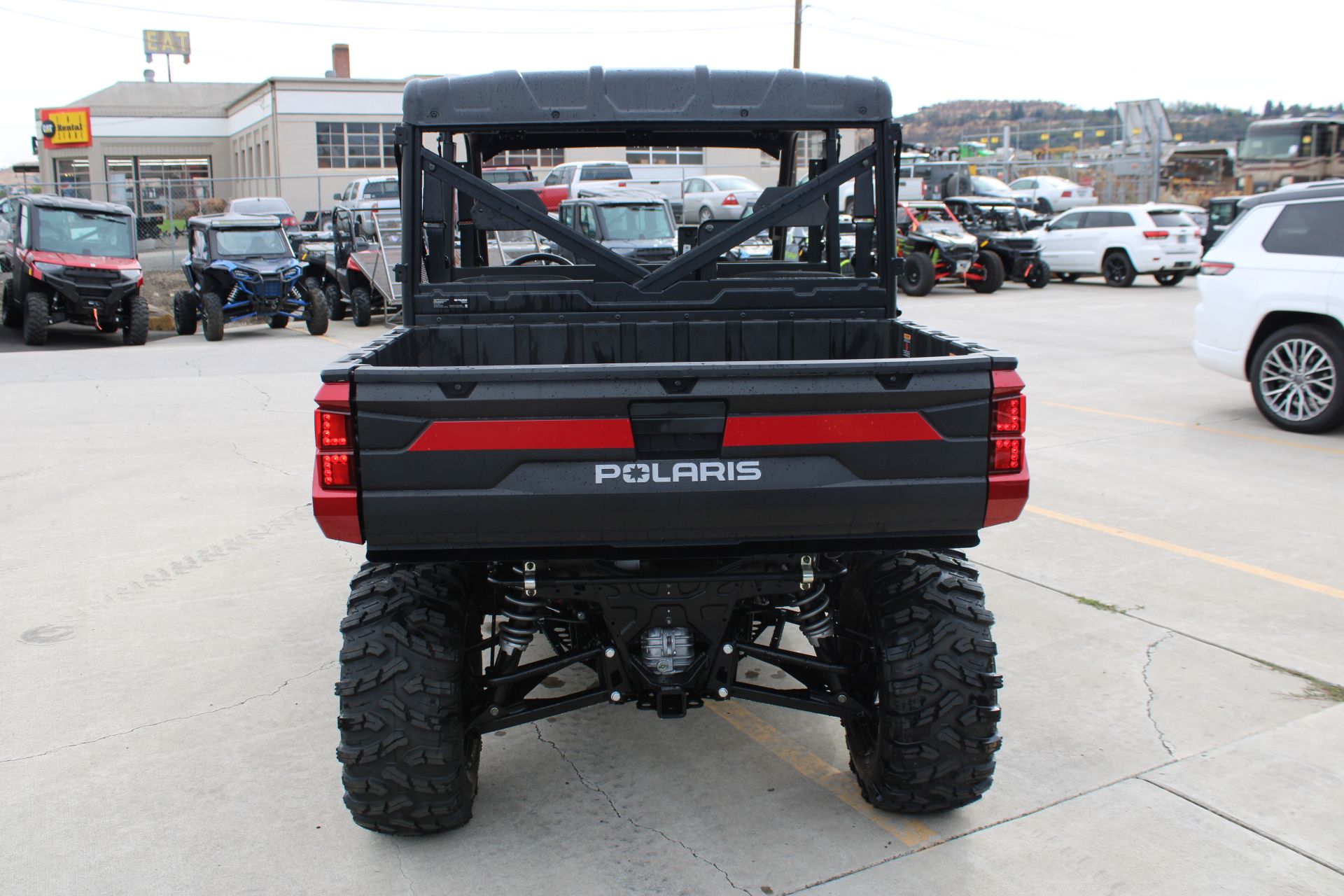 2025 Polaris Ranger Crew XP 1000 Premium in The Dalles, Oregon - Photo 6