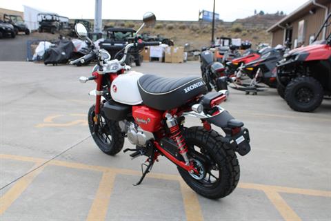 2025 Honda Monkey ABS in The Dalles, Oregon - Photo 6