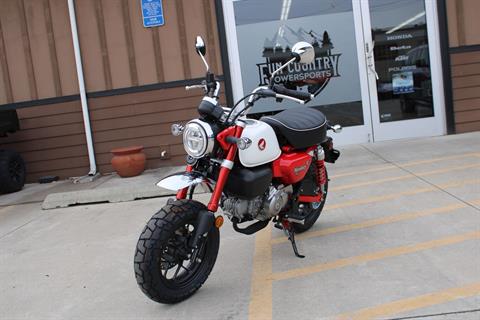 2025 Honda Monkey ABS in The Dalles, Oregon - Photo 3