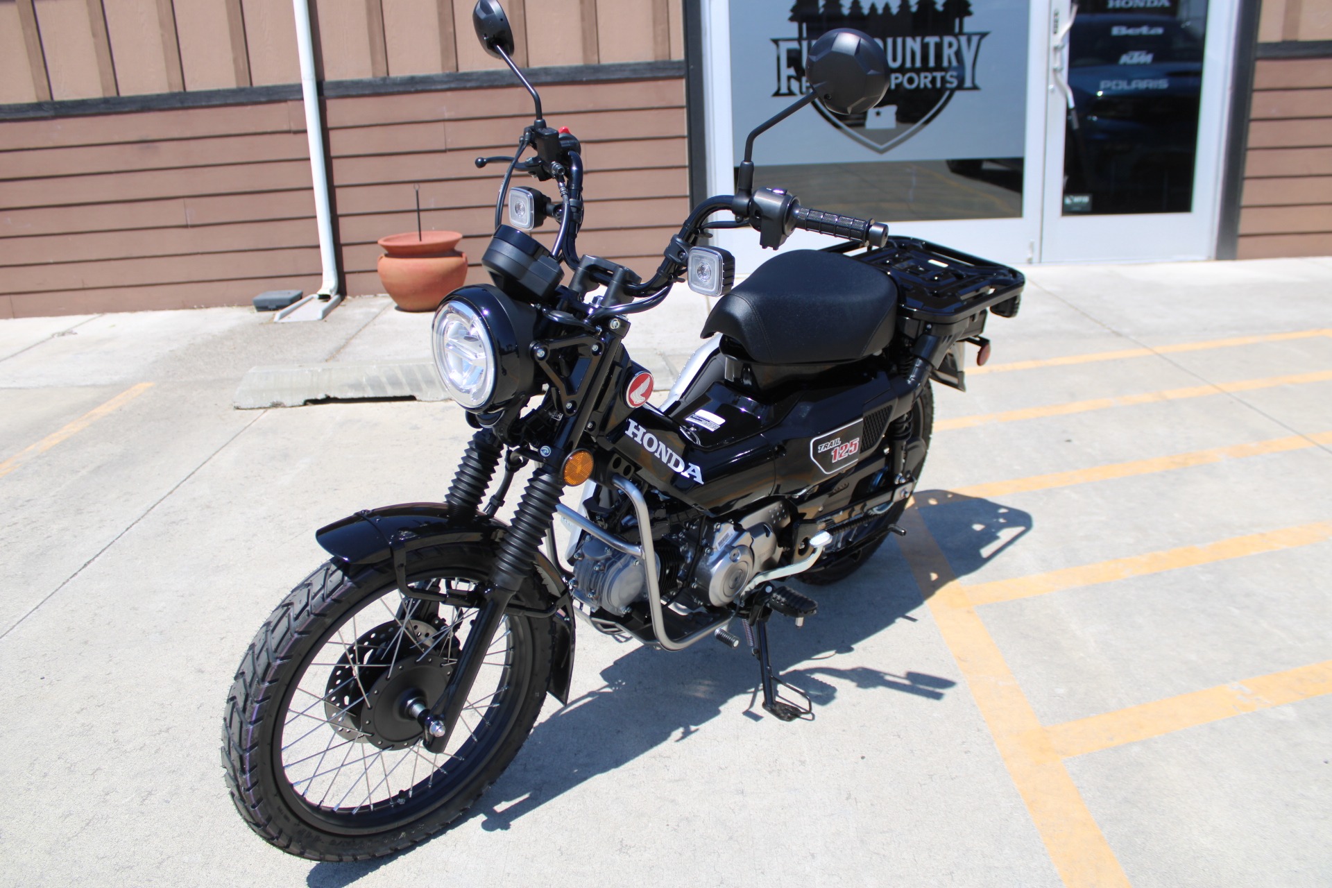 2026 Honda Trail125 in The Dalles, Oregon - Photo 3
