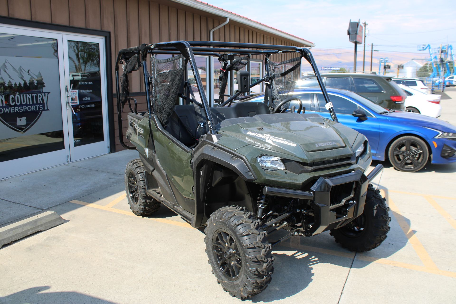 2025 Honda Pioneer 1000-5 Deluxe in The Dalles, Oregon - Photo 1