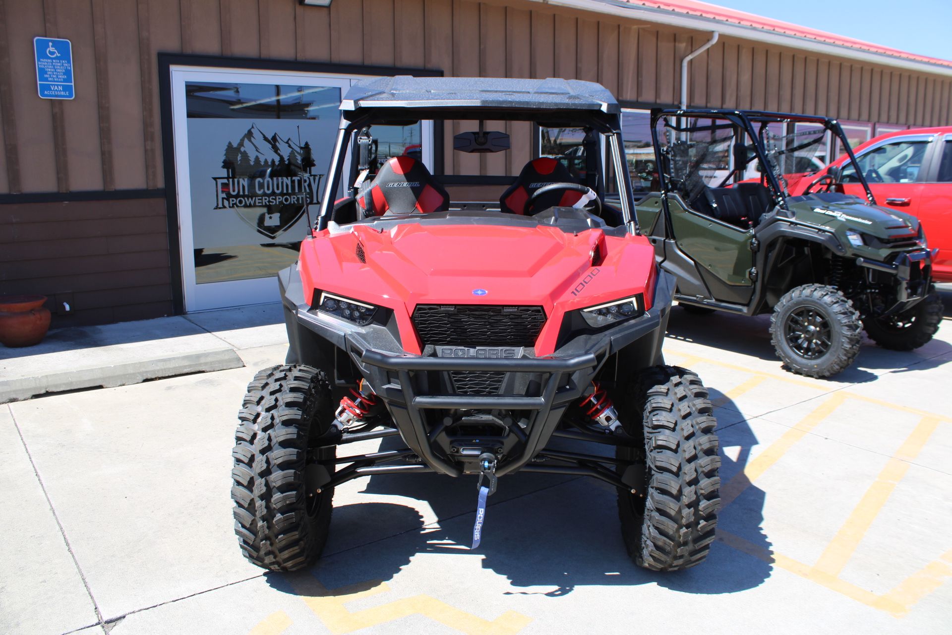 2025 Polaris General XP 1000 Ultimate in The Dalles, Oregon - Photo 2