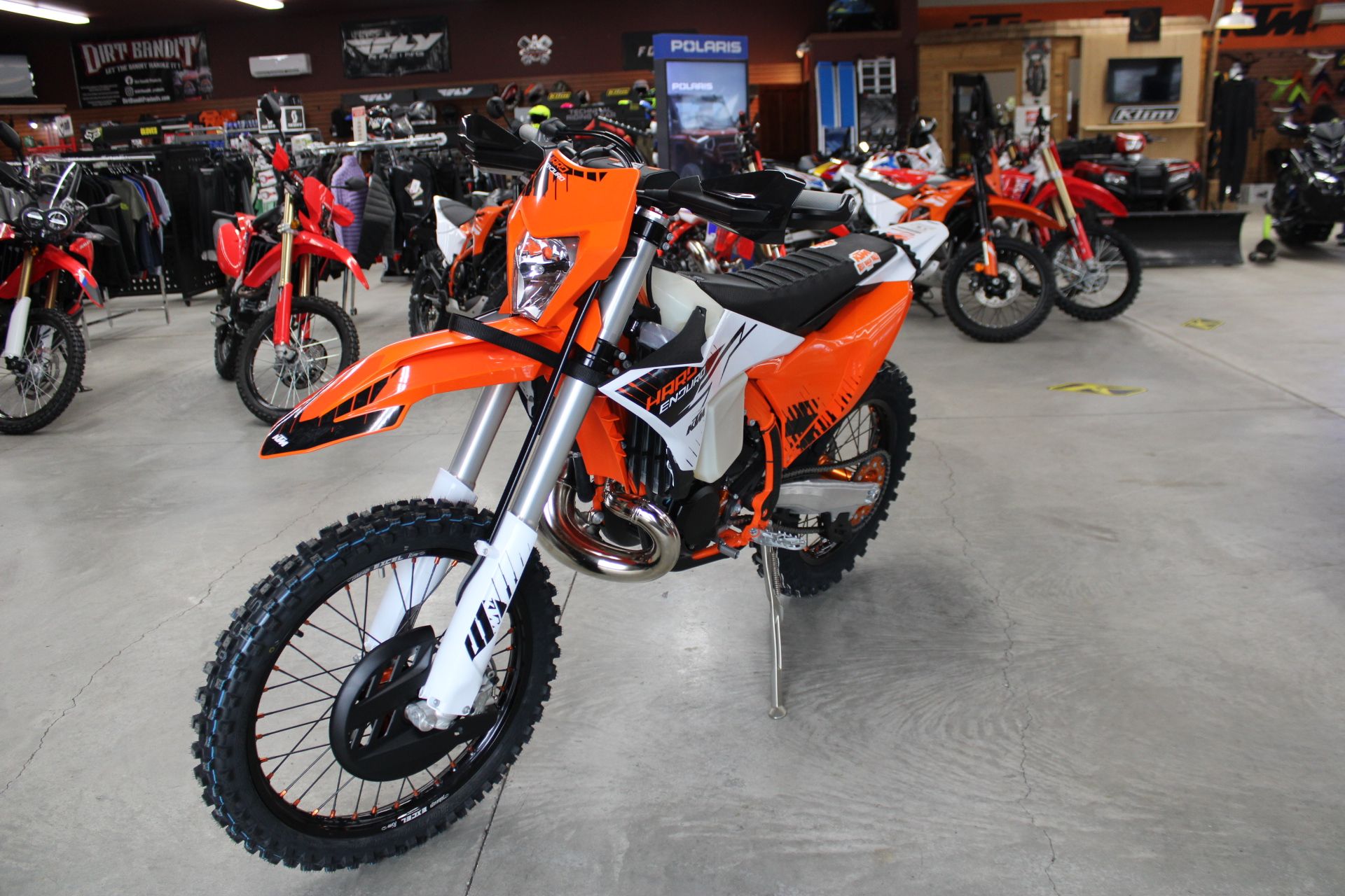 2026 KTM 300 XC-W Hardenduro in The Dalles, Oregon - Photo 3