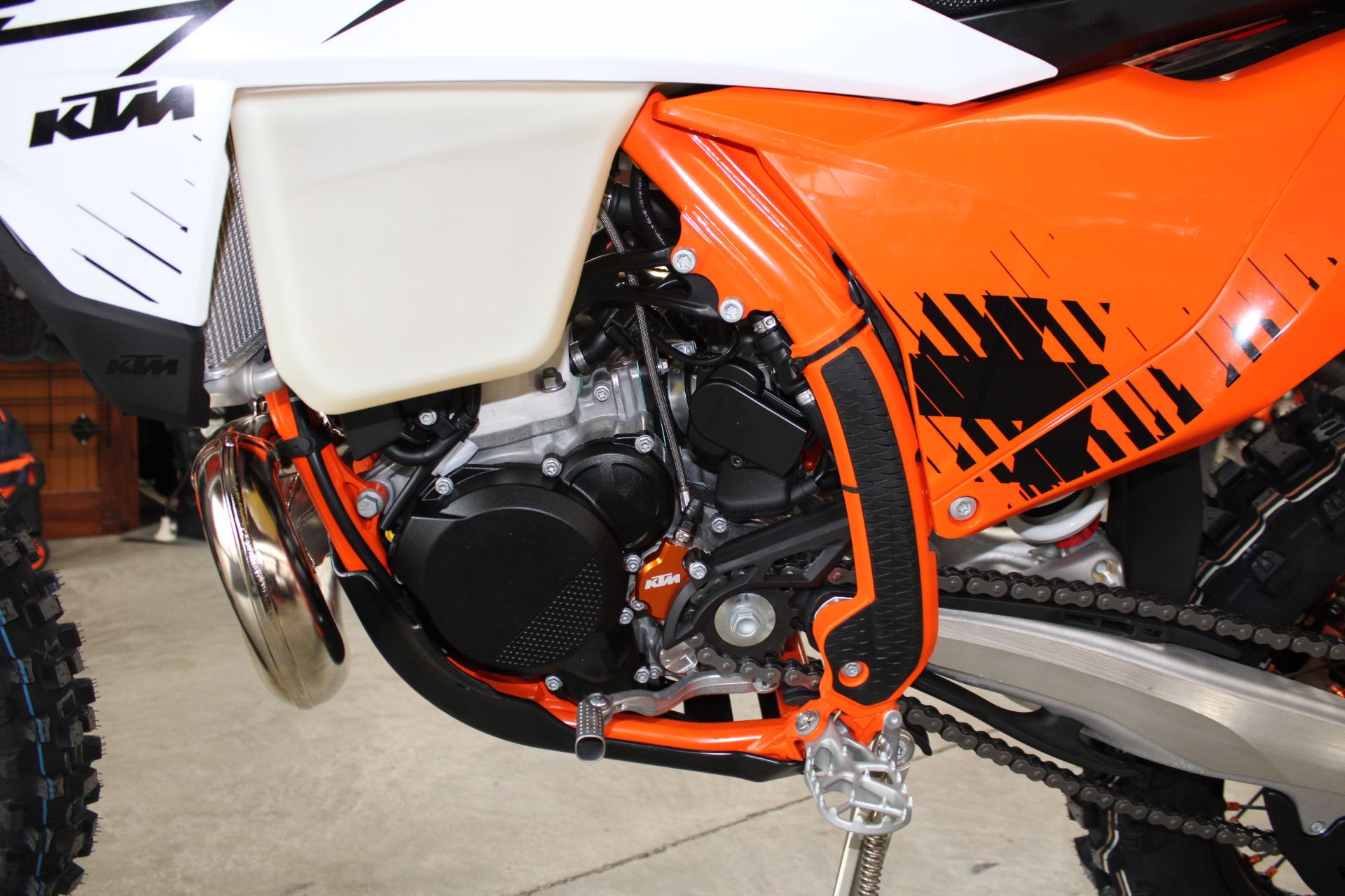 2026 KTM 300 XC-W Hardenduro in The Dalles, Oregon - Photo 10