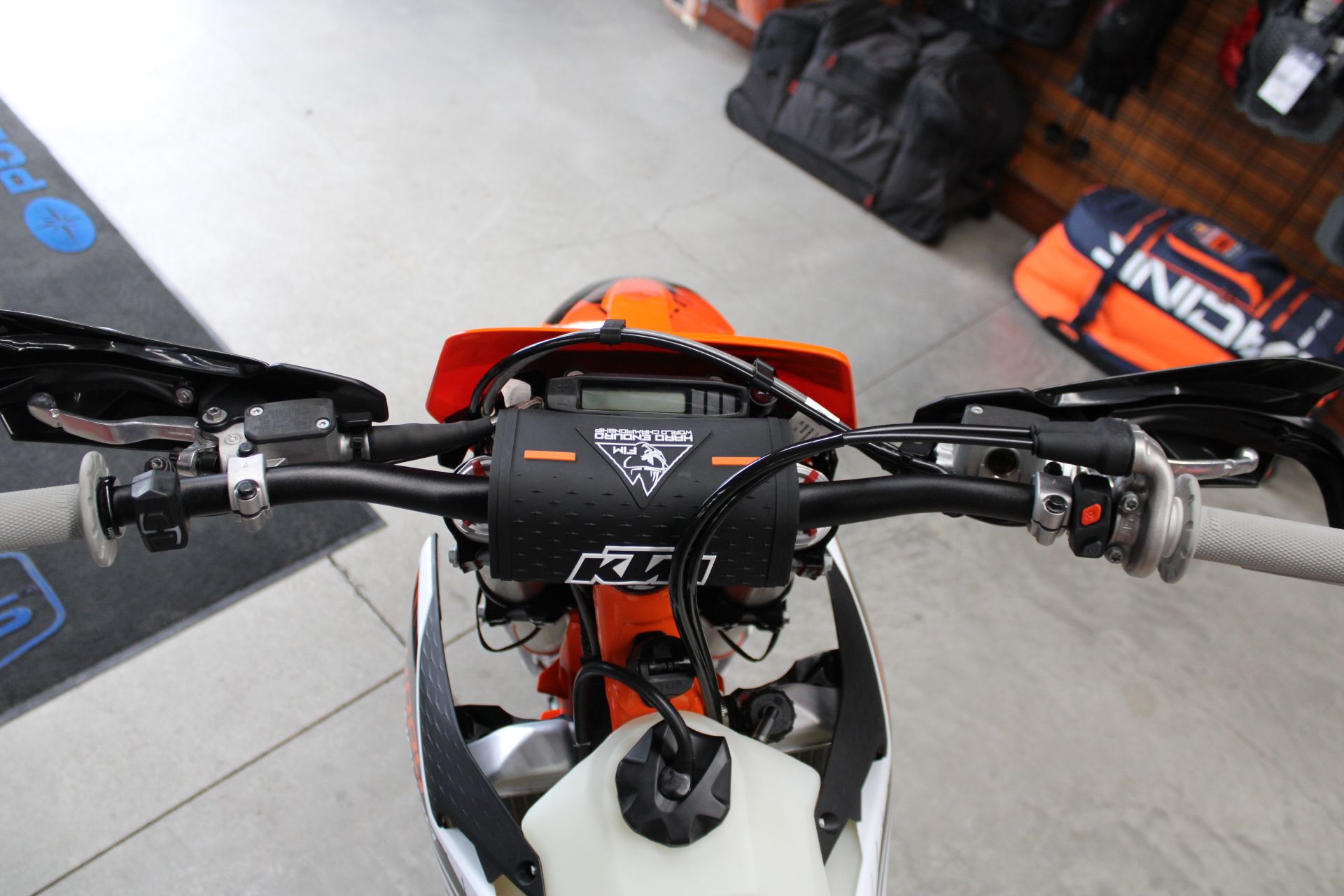 2026 KTM 300 XC-W Hardenduro in The Dalles, Oregon - Photo 9