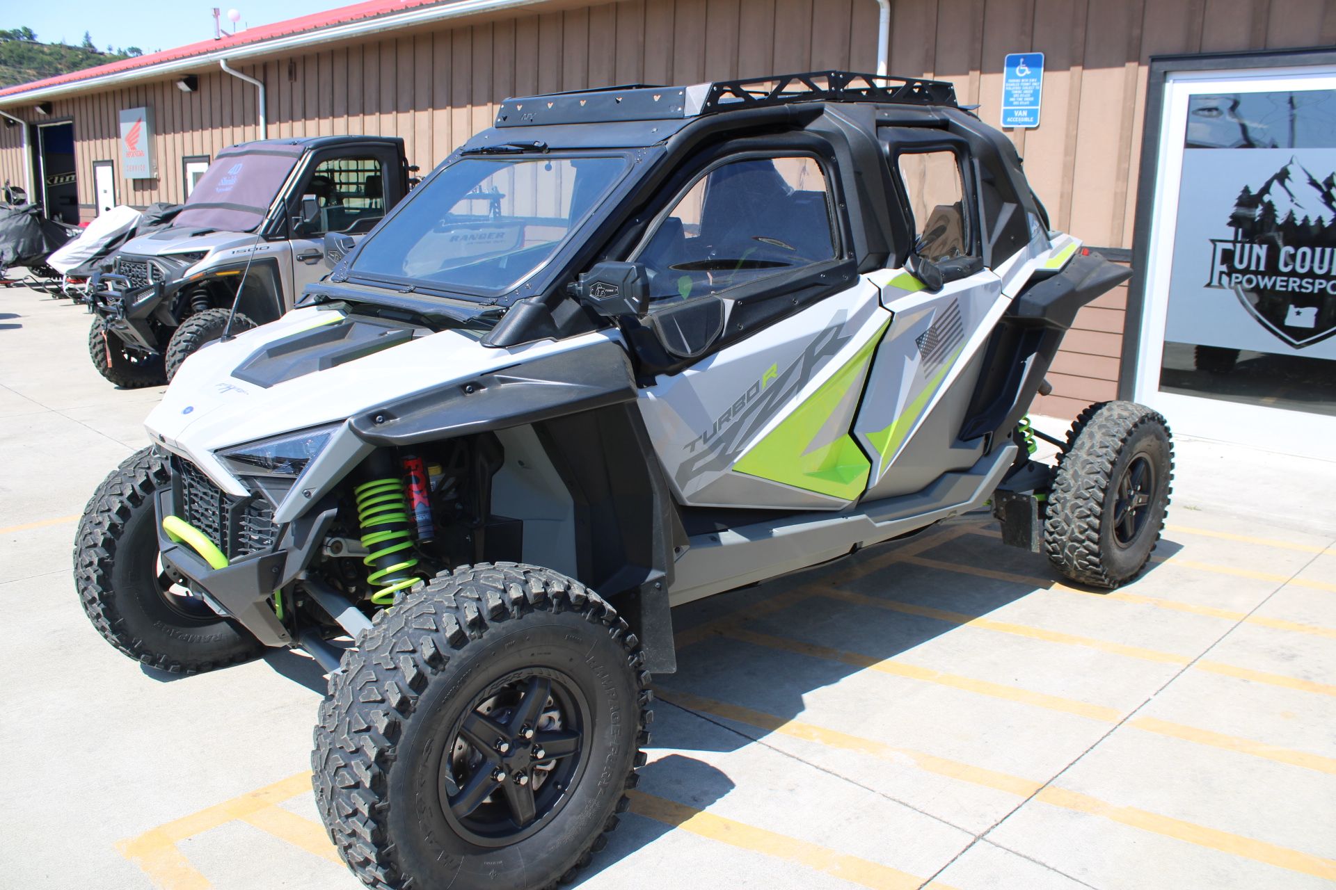 2022 Polaris RZR Turbo R 4 Ultimate in The Dalles, Oregon - Photo 3