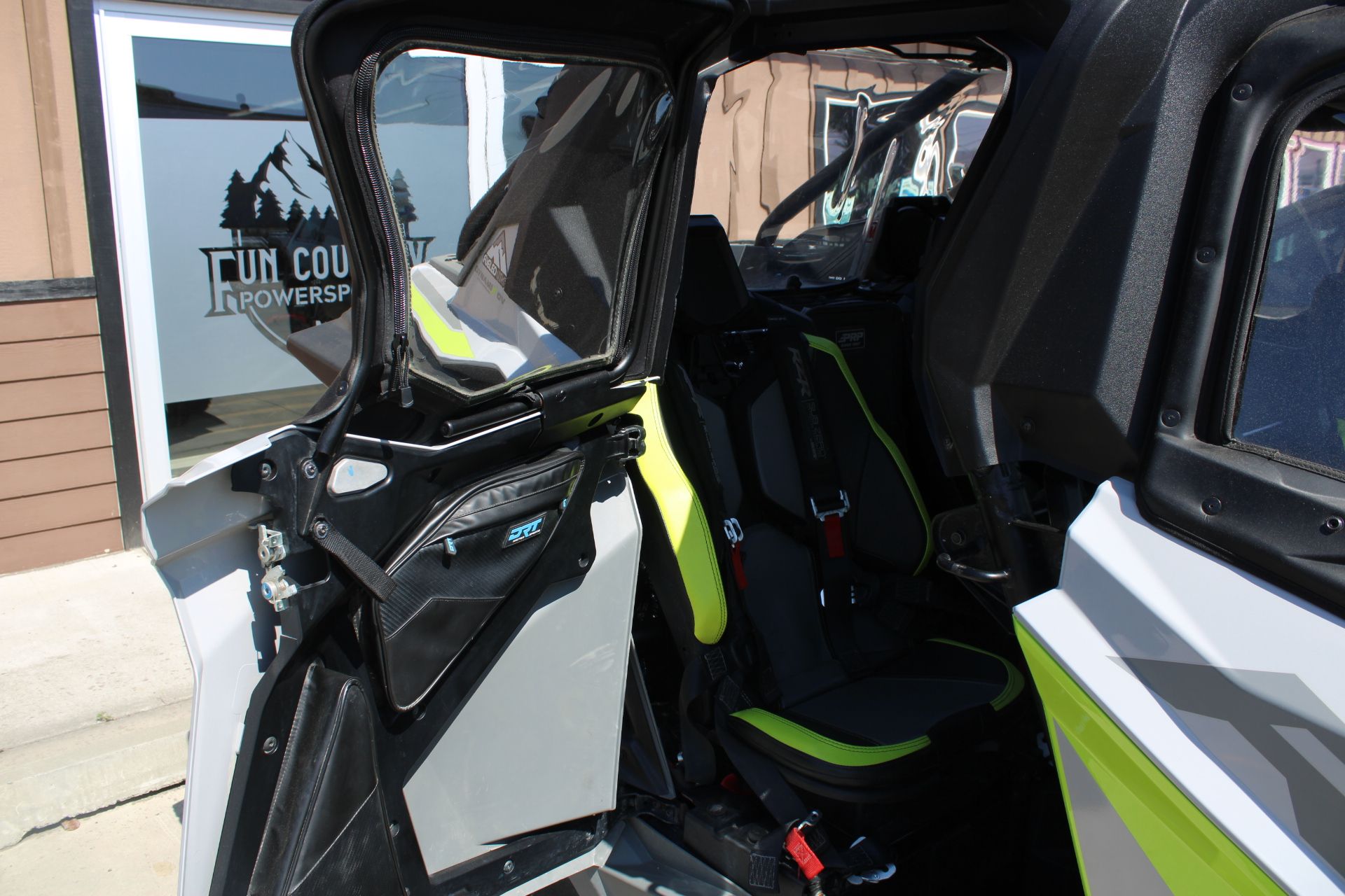 2022 Polaris RZR Turbo R 4 Ultimate in The Dalles, Oregon - Photo 13